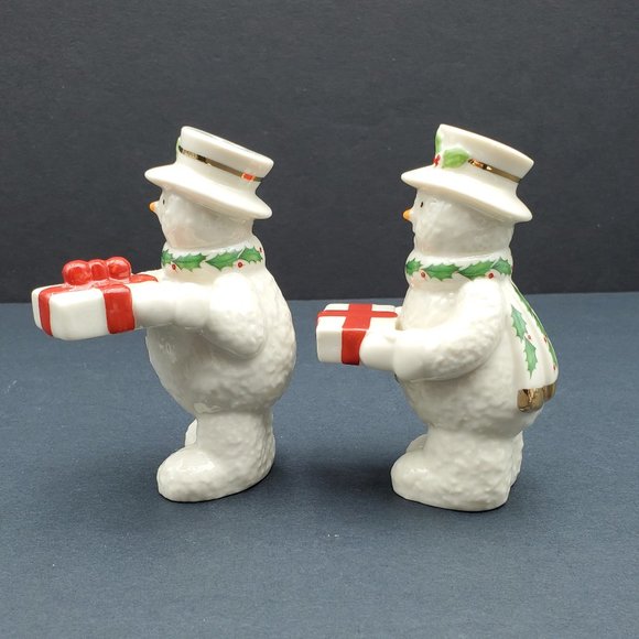Lenox Happy Holly Days Snowman Sharing Gifts Salt Pepper Shakers Snowmen - Picture 2 of 11